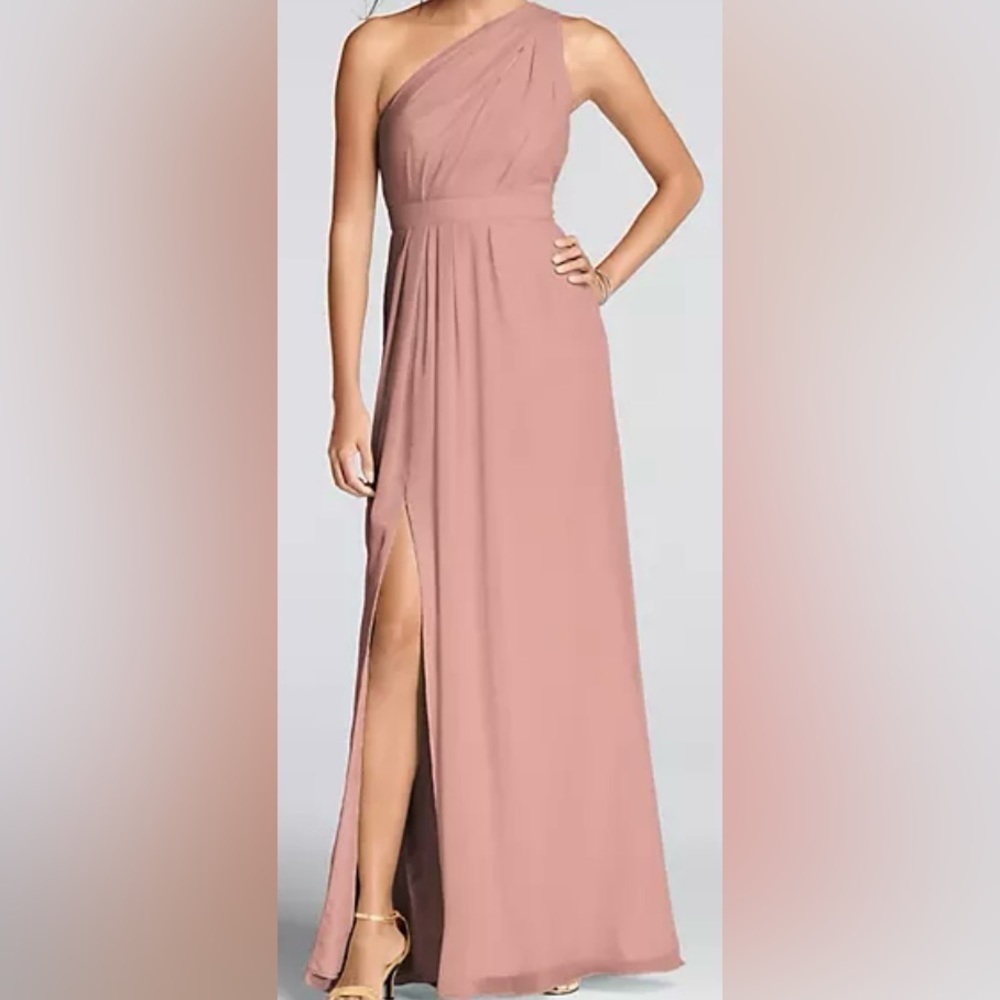 David’s Bridal 1 Shoulder with Front Split Plus Size Long Dress - Prom / Wedding